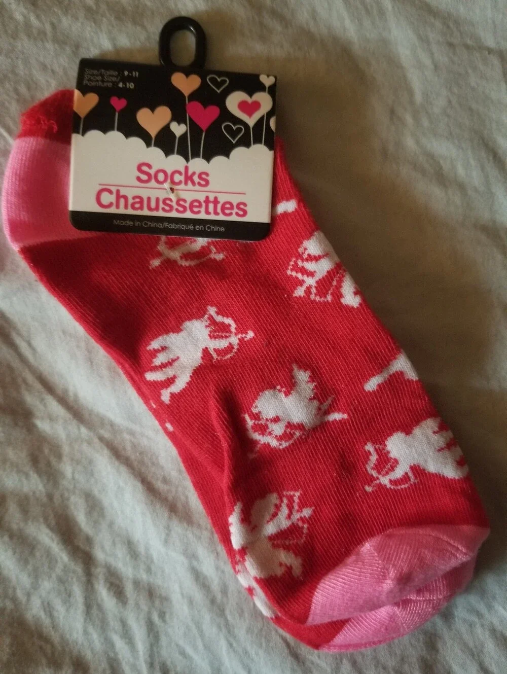 Women's Holiday (Christmas And Valentine's Day) Sock Bundle - 4 Pairs Size 9-11